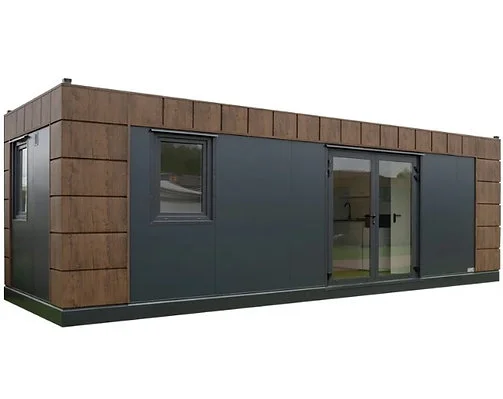 Contenedor modelo Helsinki de 8×3 metros con aseos y cocina